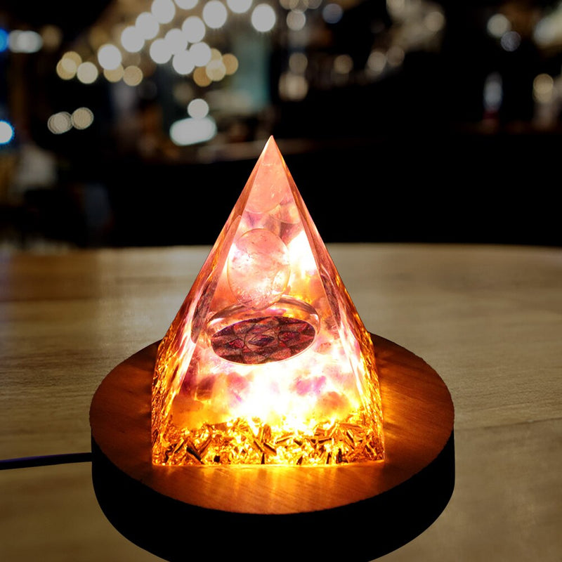 Kristall-Pyramidenlampe