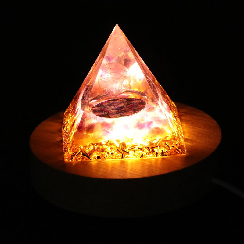 Kristall-Pyramidenlampe